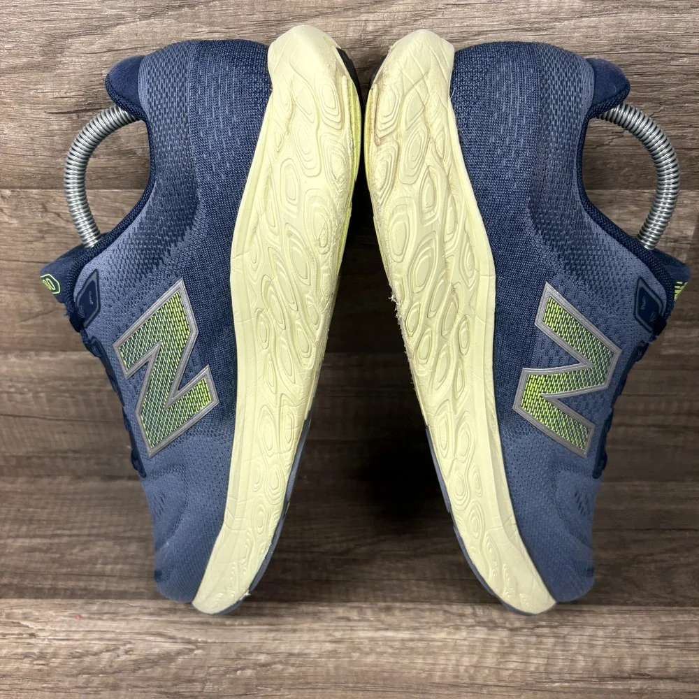 New Balance 880 v14 Blue Mens US Size 9.5 Wide EUR 43 M880G14 Running Shoes